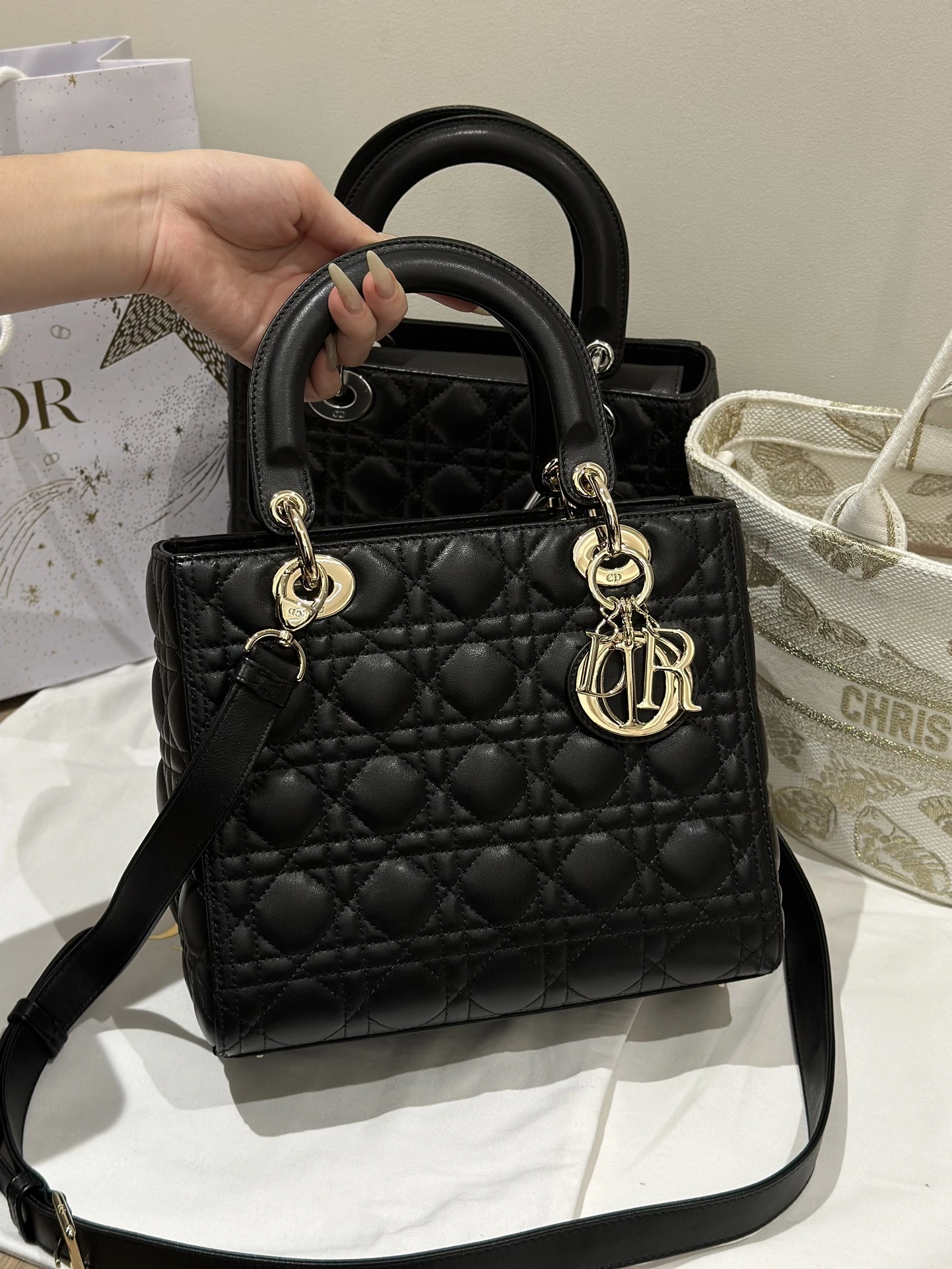 MOMO-- 4ior M0565ONGE-M900 high quality version sheepskin item：D-B340J2198H