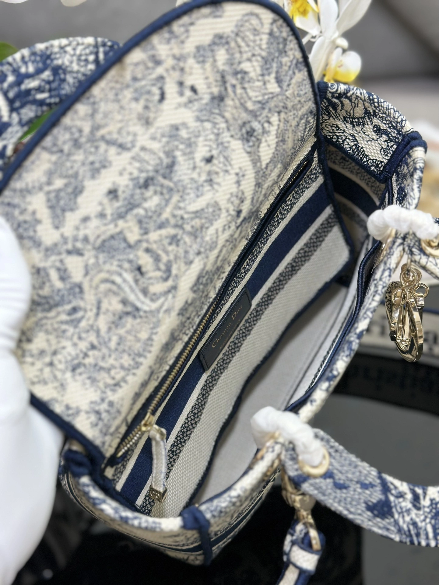 &MOMO-- 4ior M0565OTDT_M808 high quality version item:D-B000I1319