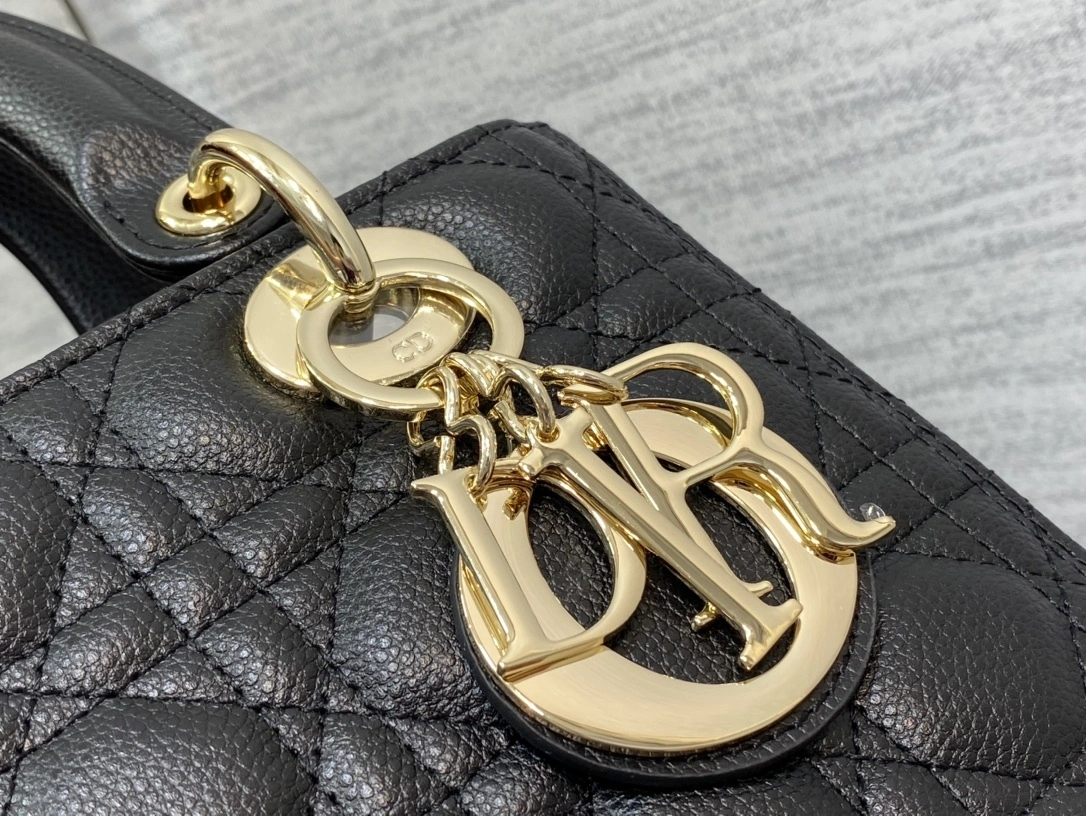 MOMO-- 4ior M0565OWRT_M900 high quality version cowhide item:D-B000J2516