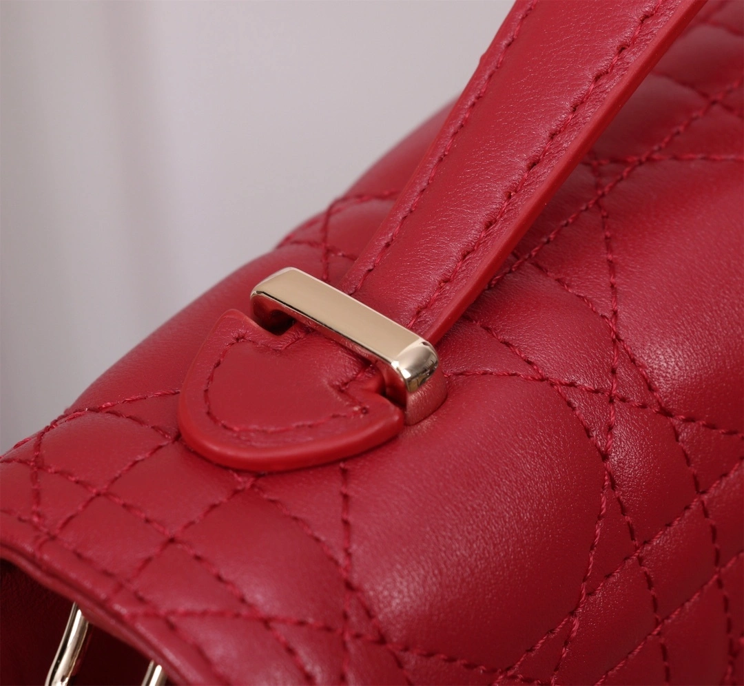 MOMO-- 4ior M0997ONGE-M61R high quality version Miss sheepskin item:E-B000L2050T