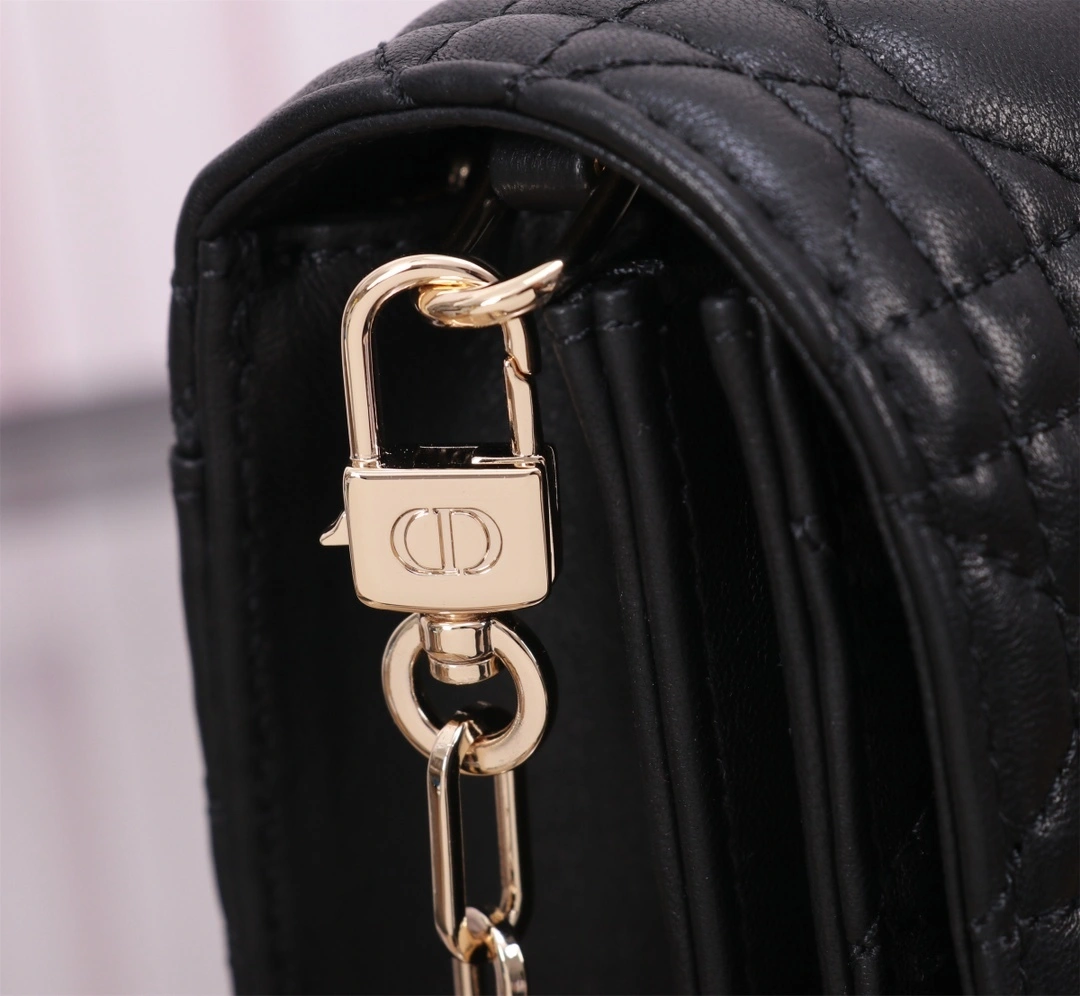 MOMO-- 4ior M0997ONGE-M900 high quality version Miss sheepskin item:E-B000L2051T