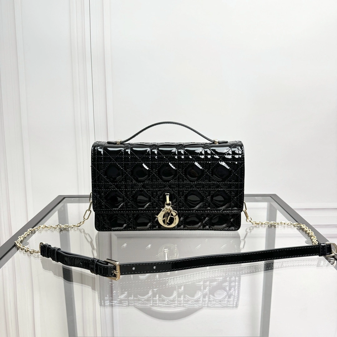 MOMO-- 4ior M0997OWCB_M900 high quality version item:D-B000J3021