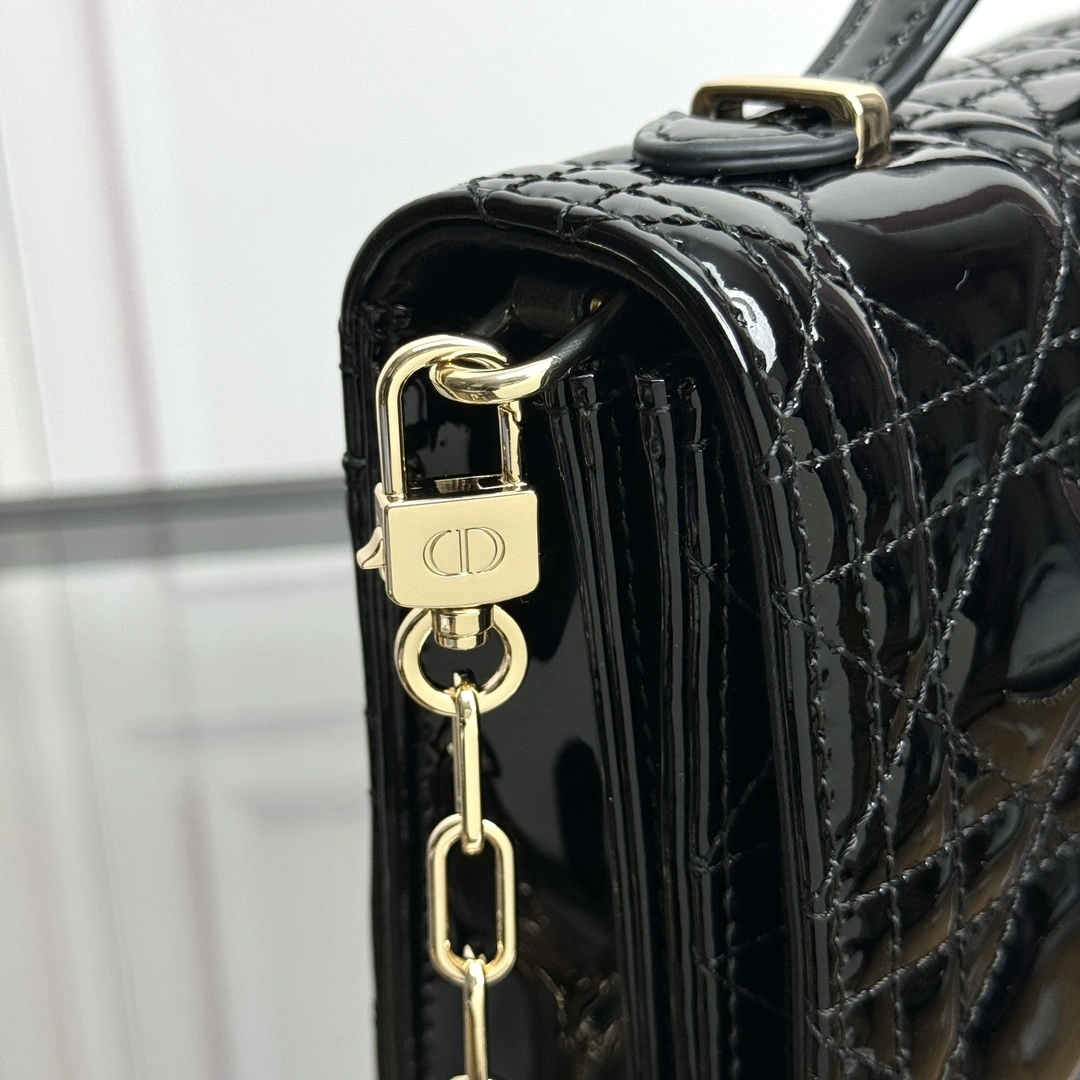 MOMO-- 4ior M0997OWCB_M900 high quality version item:D-B000J3021