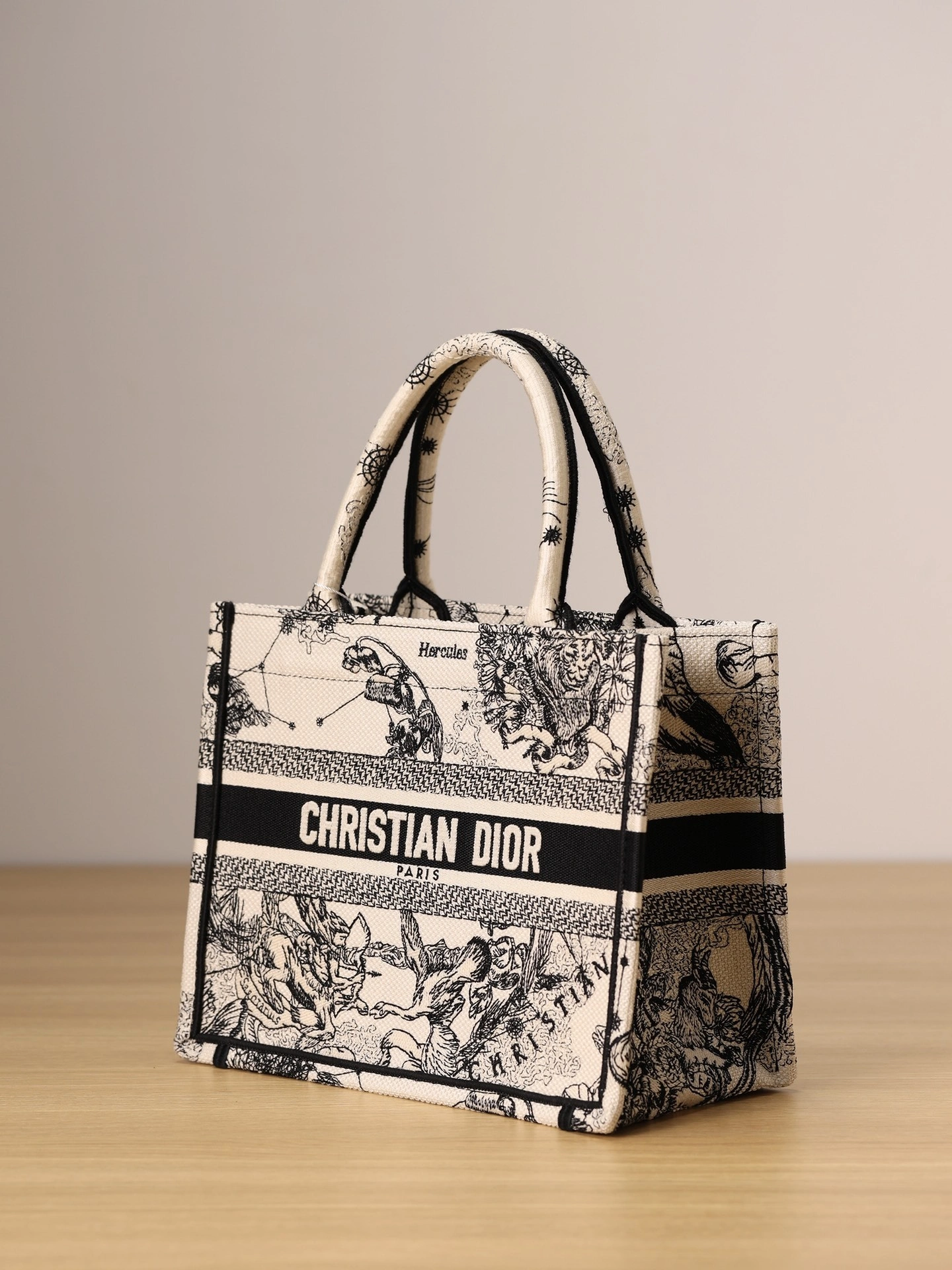 MOMO-- 4ior M1265ZRHZ_M06E high quality version Book Tote item:D-B482J3031