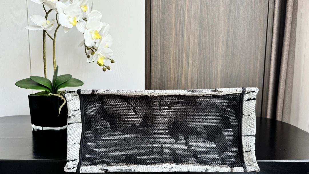 MOMO-- 4ior M1296ZEGH_M911 high quality version Book Tote item:D-B184J3009