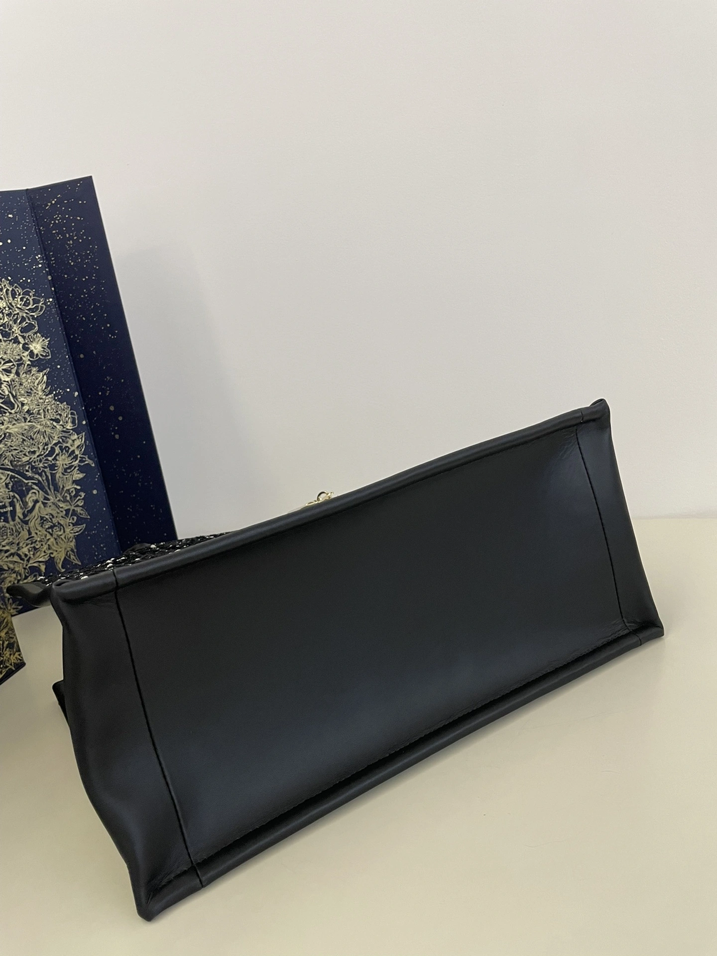MOMO-- 4ior M1324OTKV_M911 high quality version Tote cowhide item:E-B813A1279