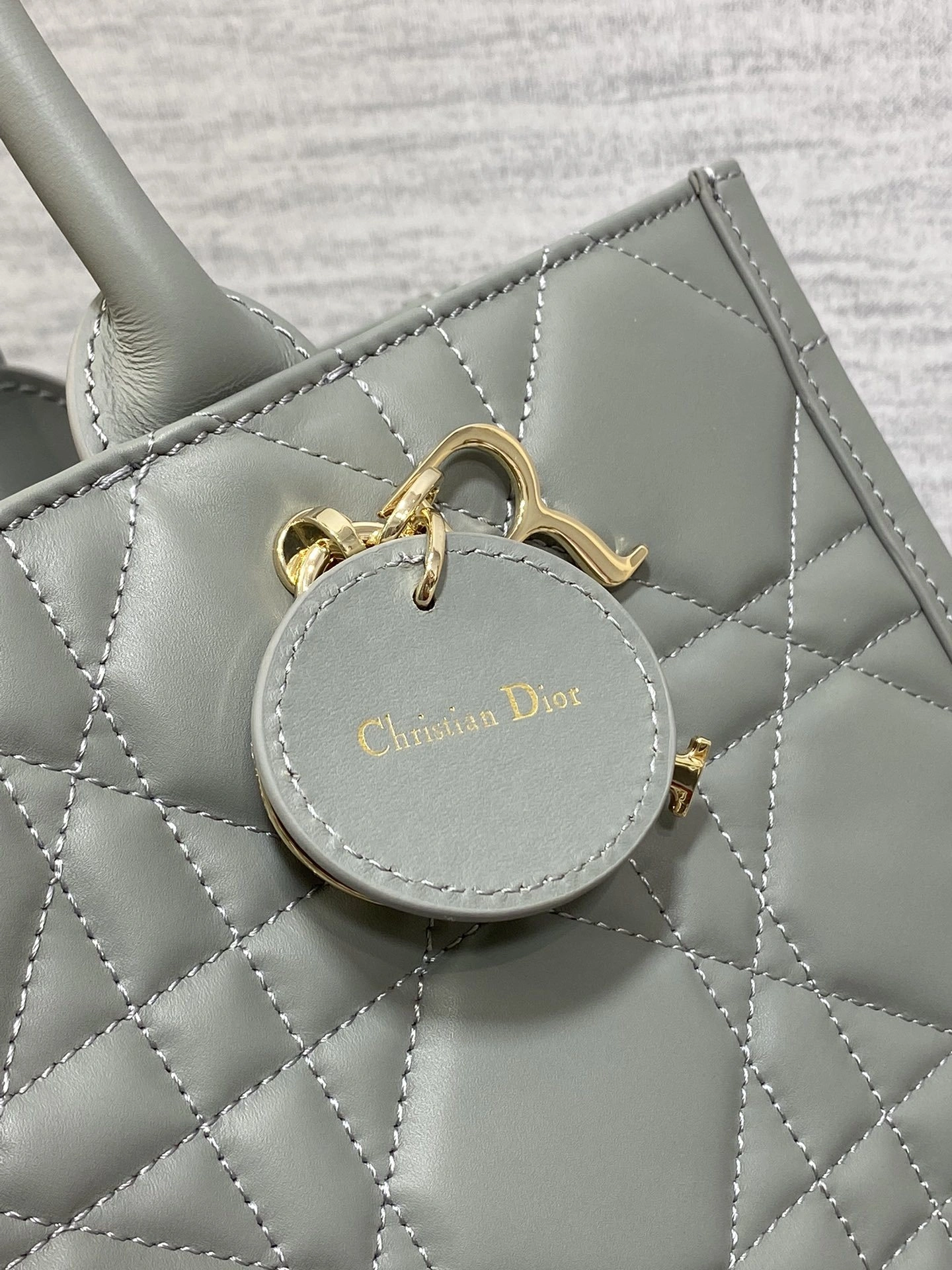 MOMO-- 4ior M1324OWHP-M41G Calfskin item:D-B109F2097