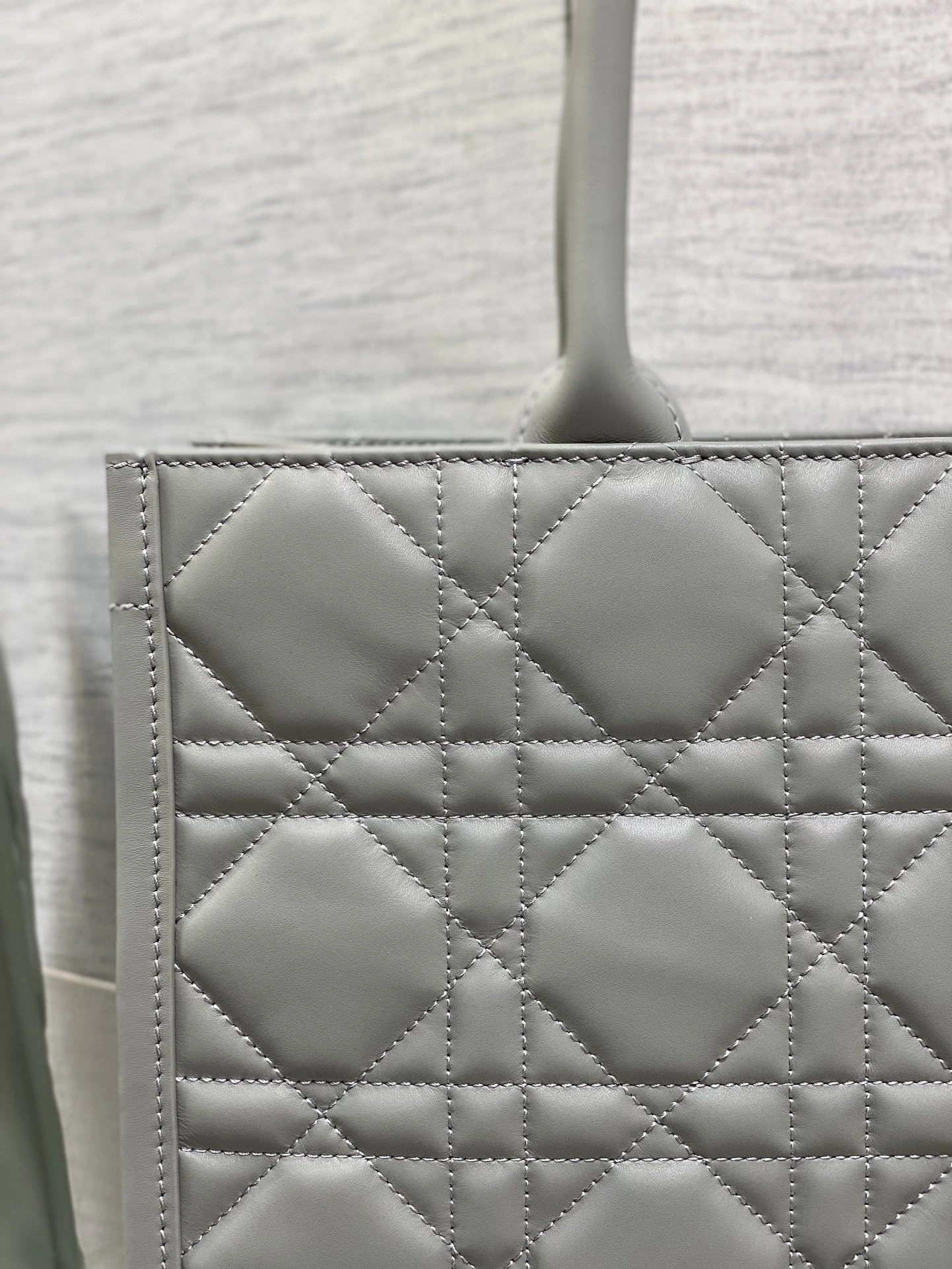 MOMO-- 4ior M1324OWHP-M41G Calfskin item:D-B109F2097