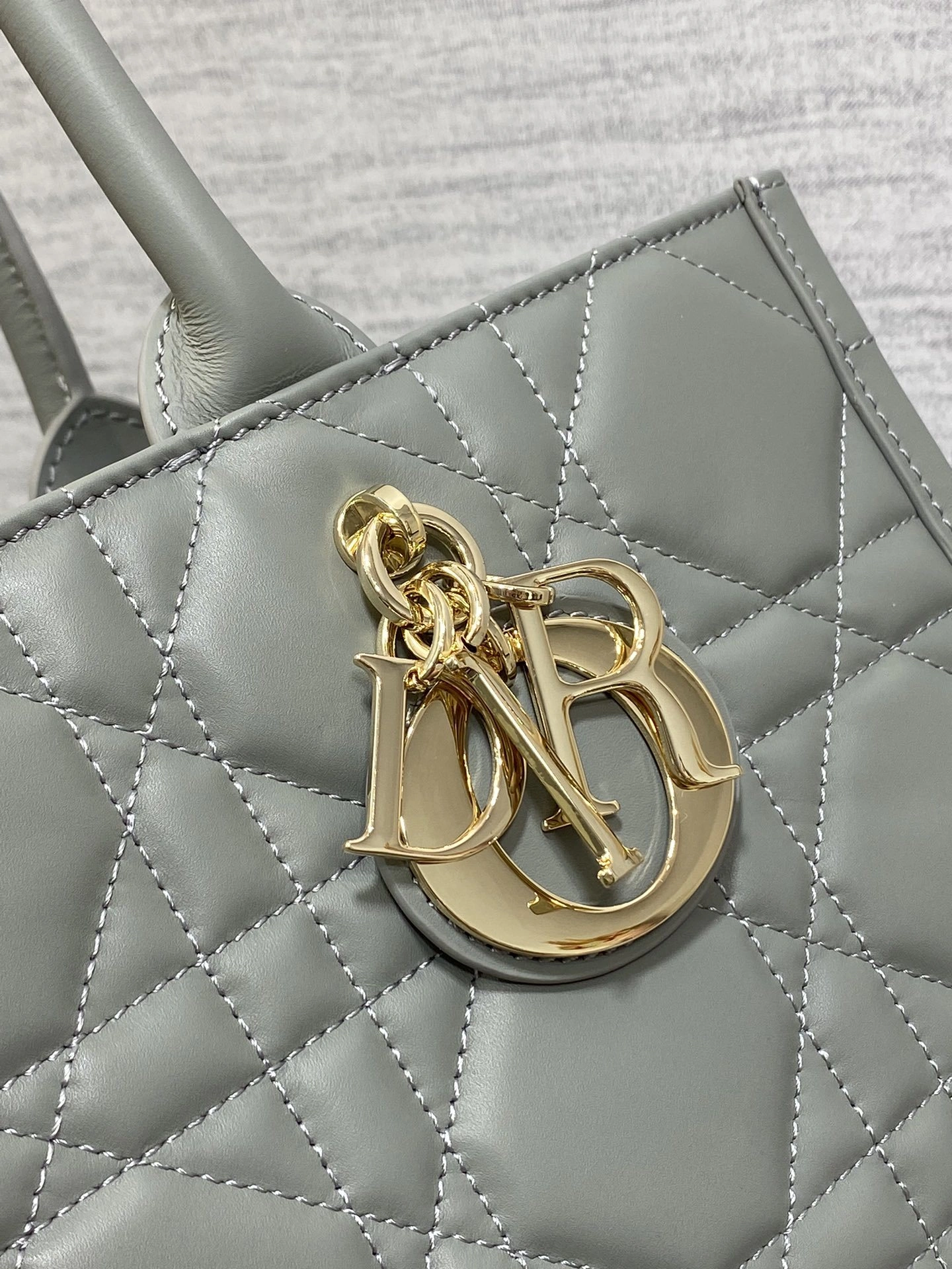 MOMO-- 4ior M1324OWHP-M41G Calfskin item:D-B109F2097