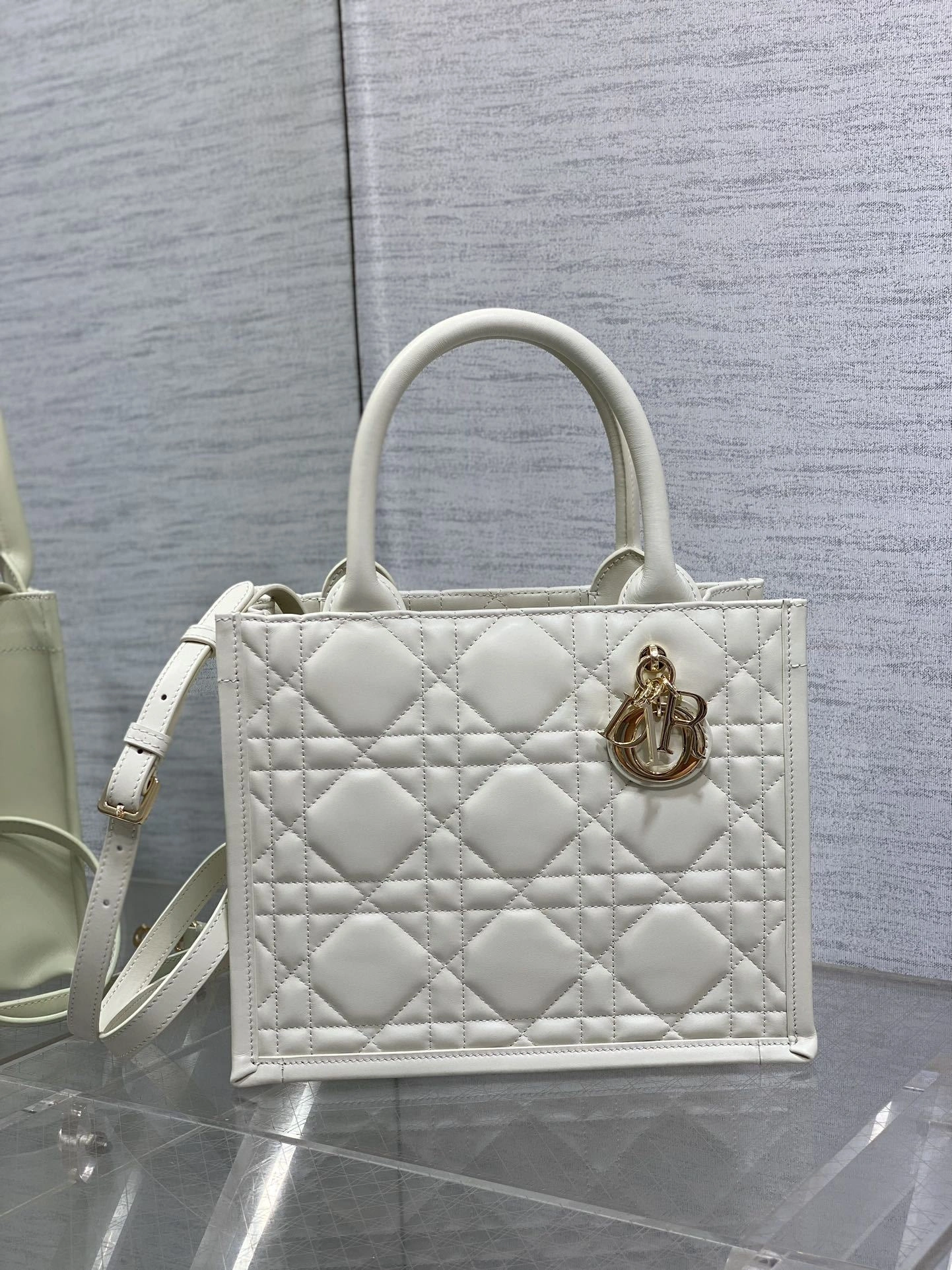 MOMO-- 4ior M1325OWHP-M030 Calfskin item:D-B109F2081