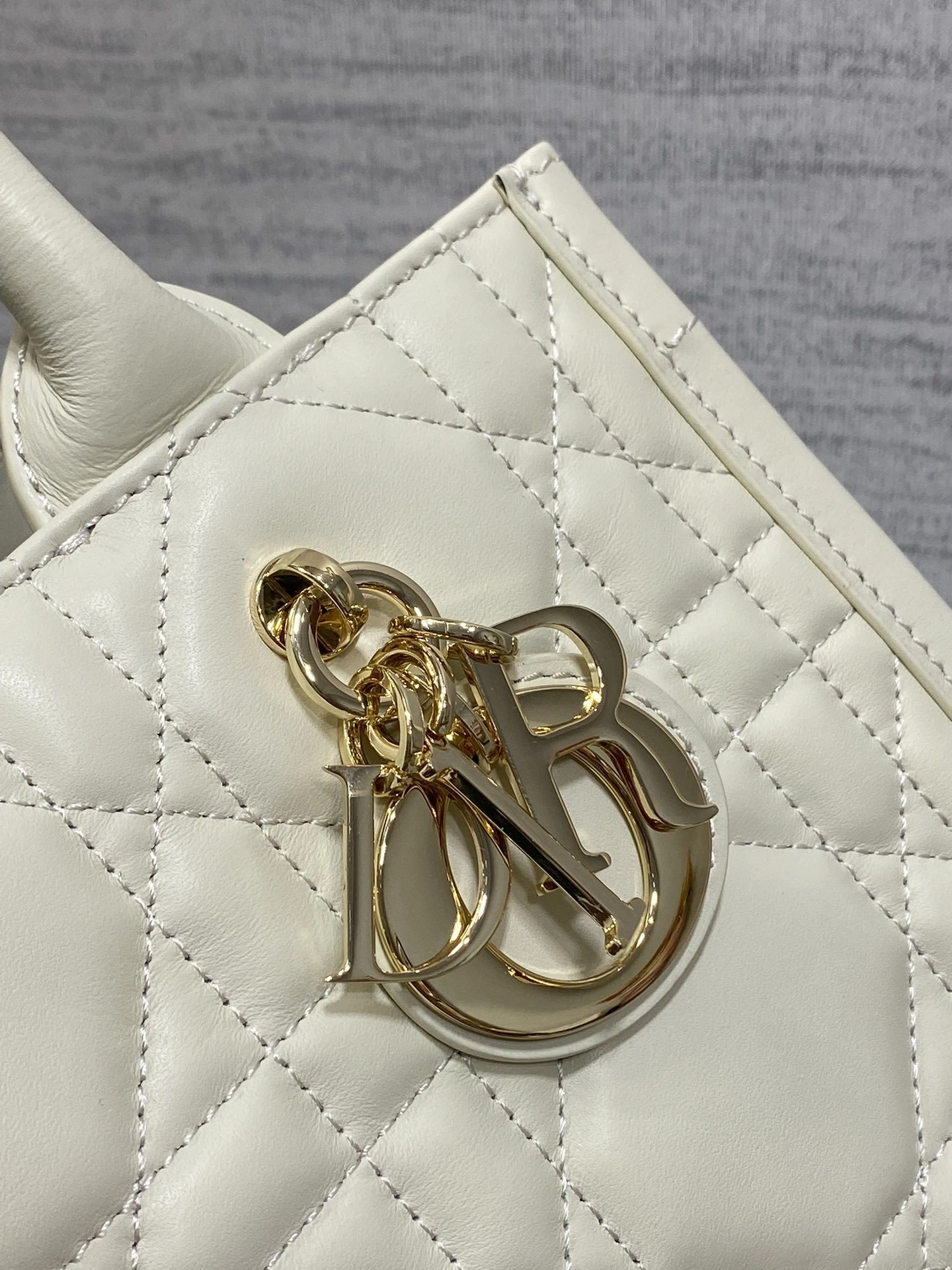 MOMO-- 4ior M1325OWHP-M030 Calfskin item:D-B109F2081