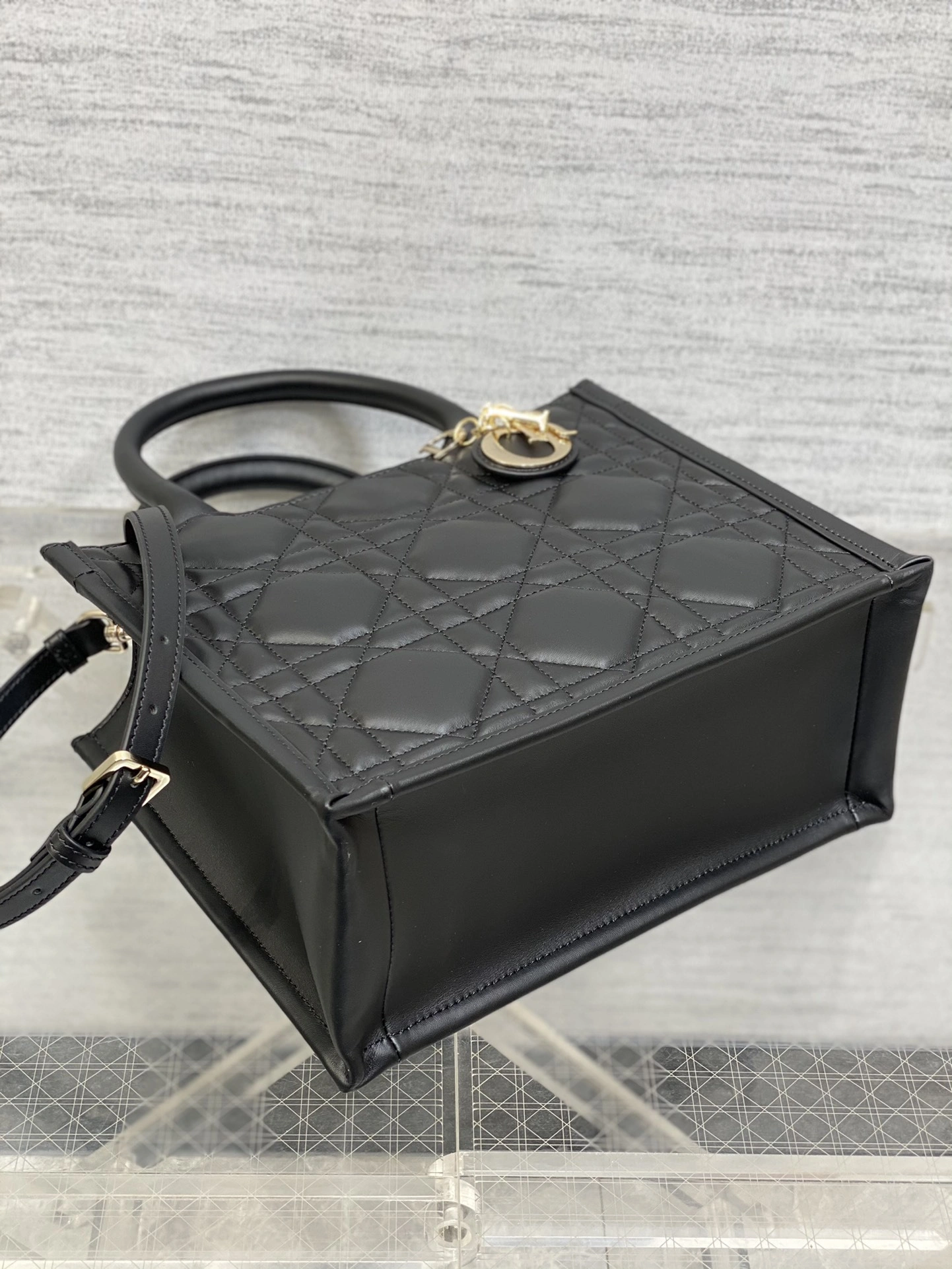 MOMO-- 4ior M1325OWHP-M900 Calfskin item:D-B109F2095