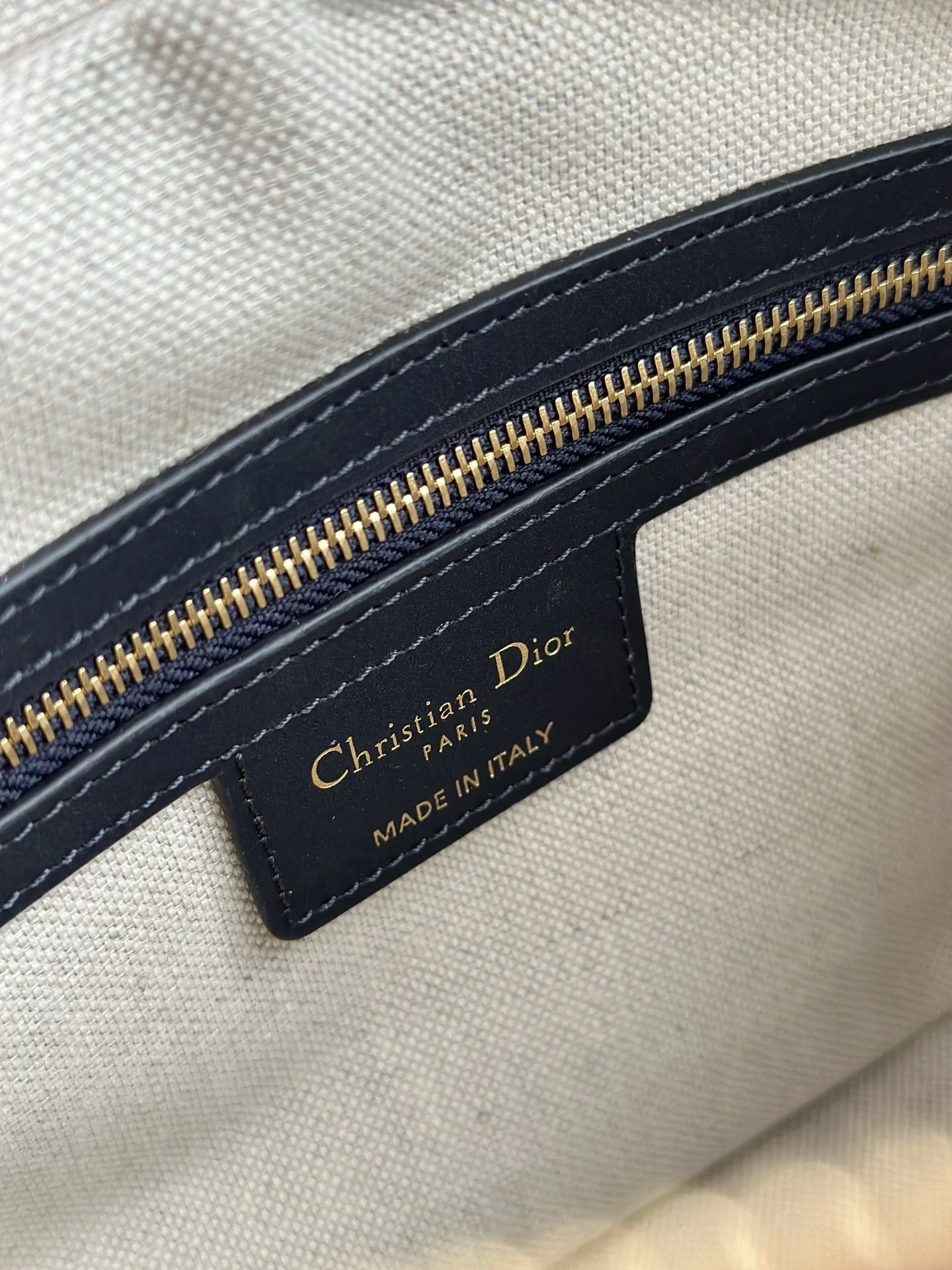 MOMO-- 4ior M1340UTZQ-M928 high quality version item:E-B805H1546