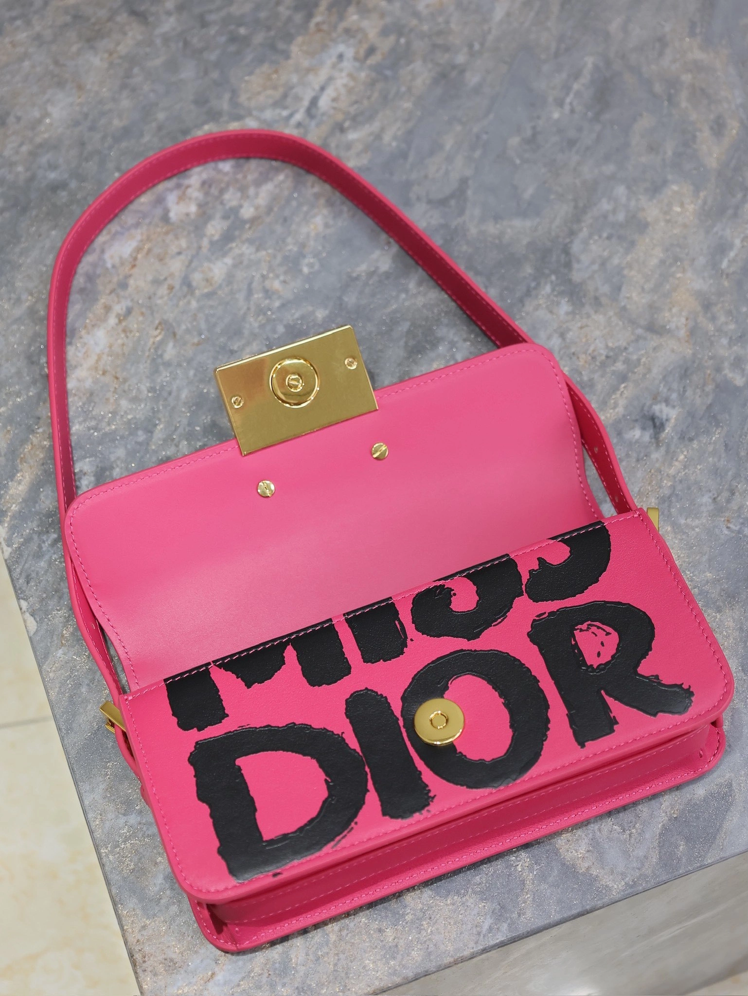 MOMO-- 4ior M2610UZCJ_M929 high quality version cowhide item:D-B000K2812