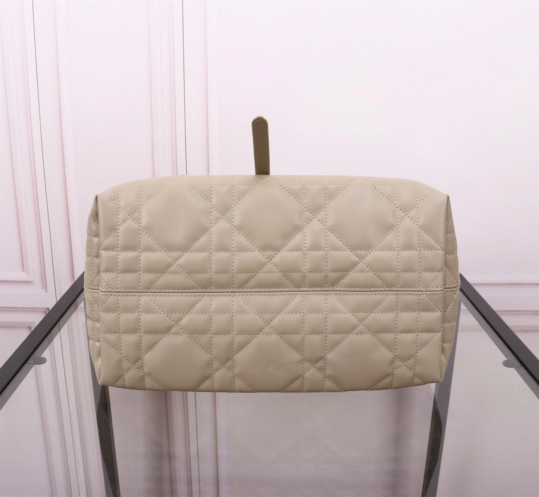 MOMO-- 4ior M2821OSHJ_M51U high quality version cowhide Toujours item:D-B000J3007