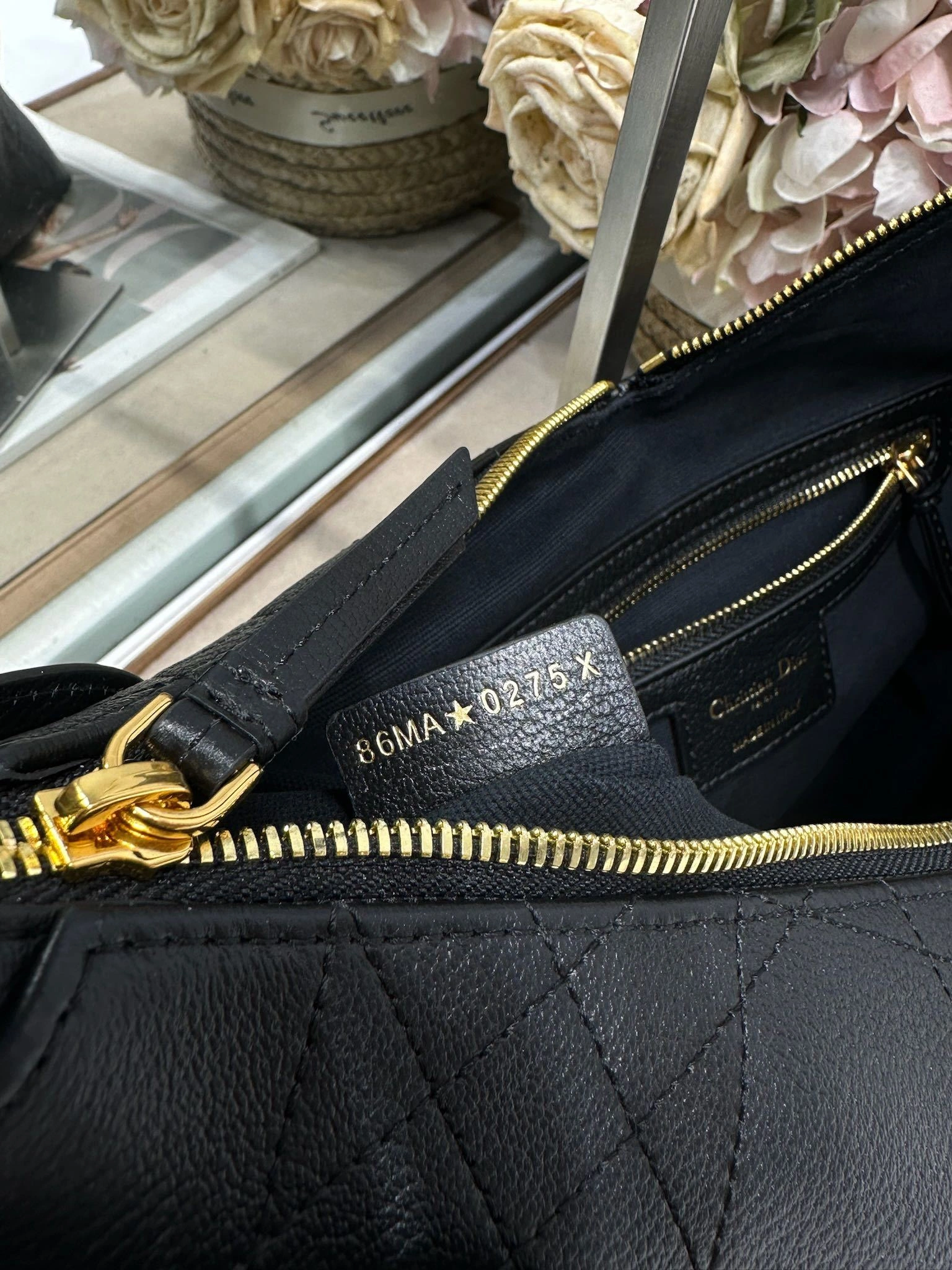 MOMO-- 4ior M2846UJVC-M900 high quality version Voyage cowhide item:E-B000L2024T