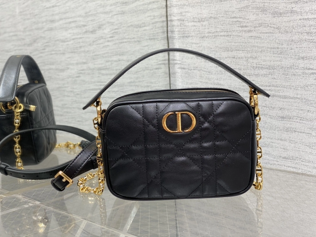 MOMO-- 4ior M3352UBHM-M900 Caro cowhide item:D-B109F2077