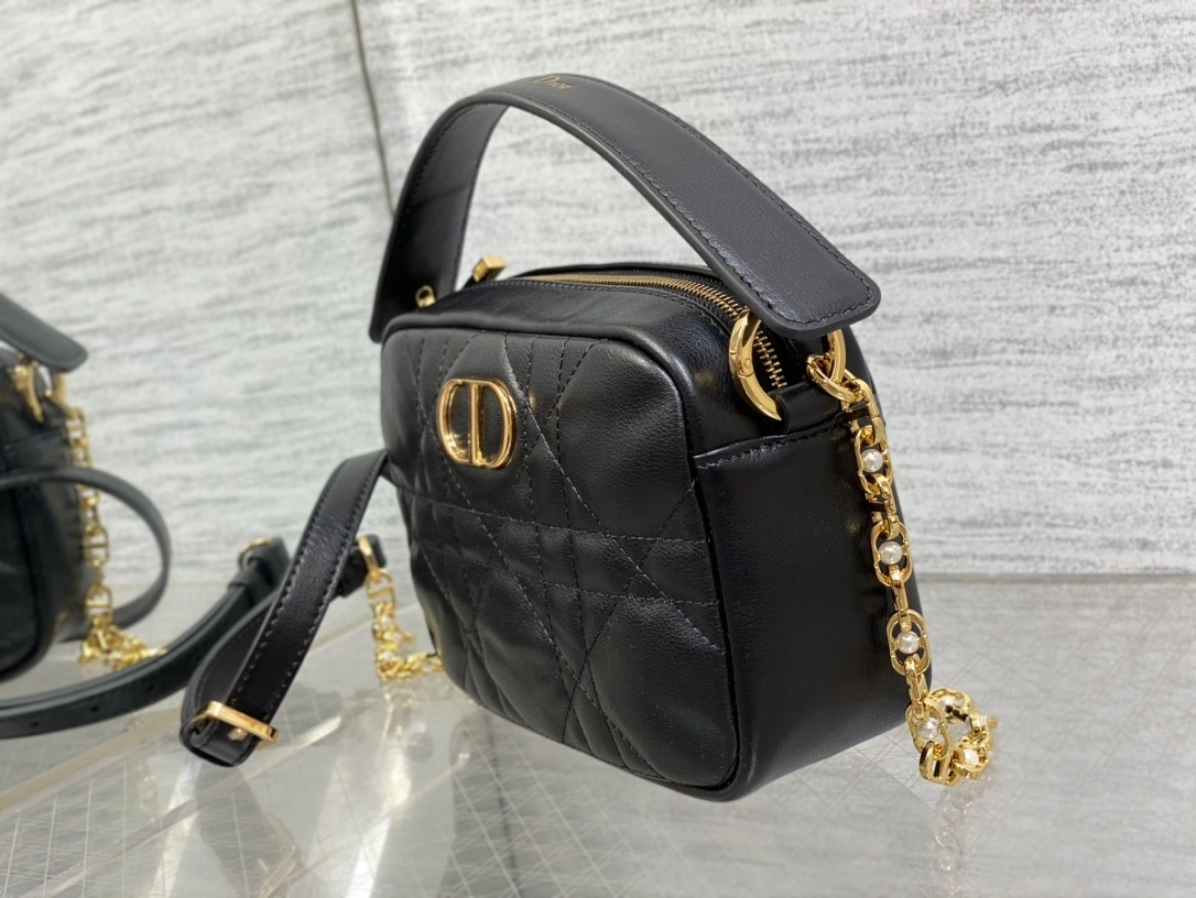 MOMO-- 4ior M3352UBHM-M900 Caro cowhide item:D-B109F2077