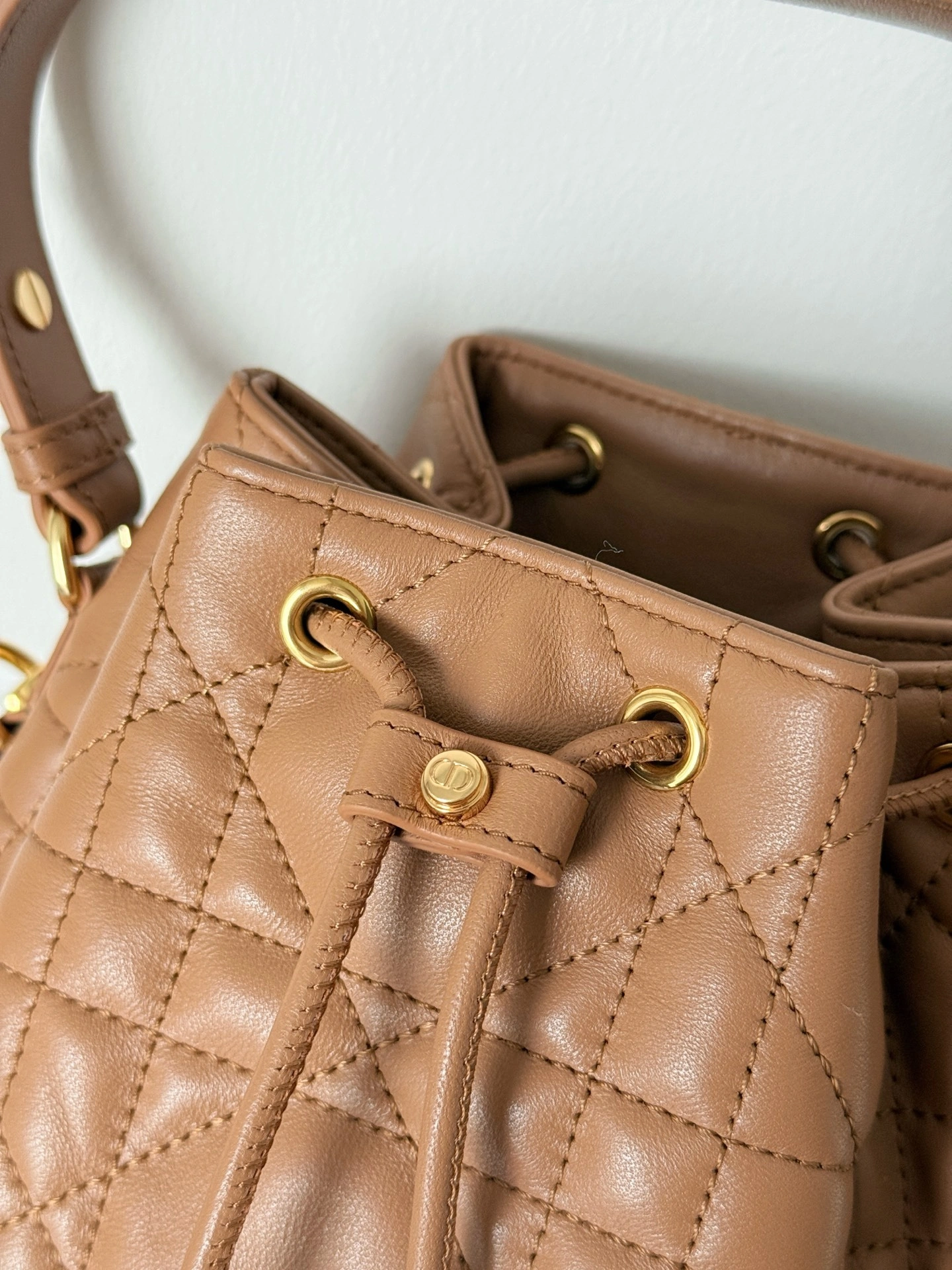 MOMO-- 4ior M3372UNOZ-M34U high quality version Caro sheepskin item:E-B805J2434