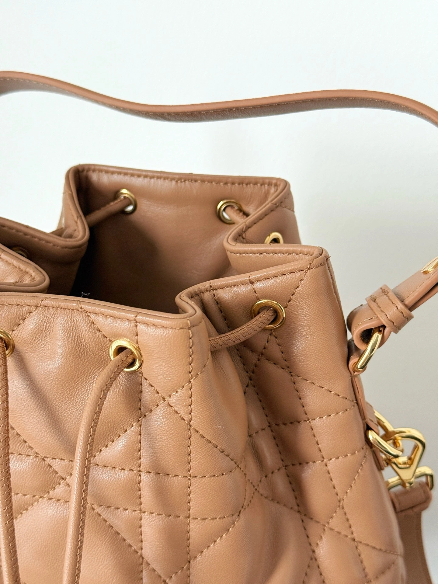 MOMO-- 4ior M3372UNOZ-M34U high quality version Caro sheepskin item:E-B805J2434