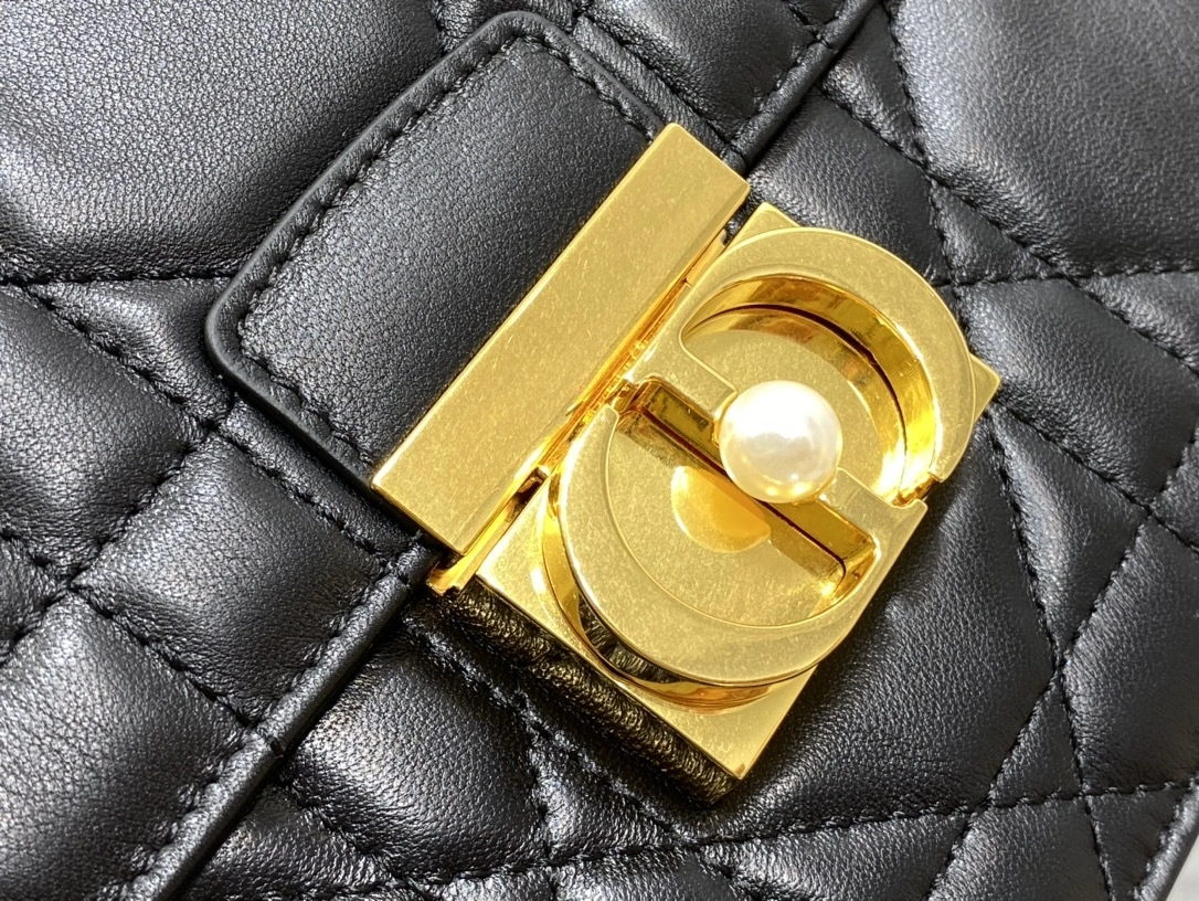 MOMO-- 4ior M4402UNMZ_M900 M4402UNMZ-M900 Ange Calfskin item:D-B000H0112