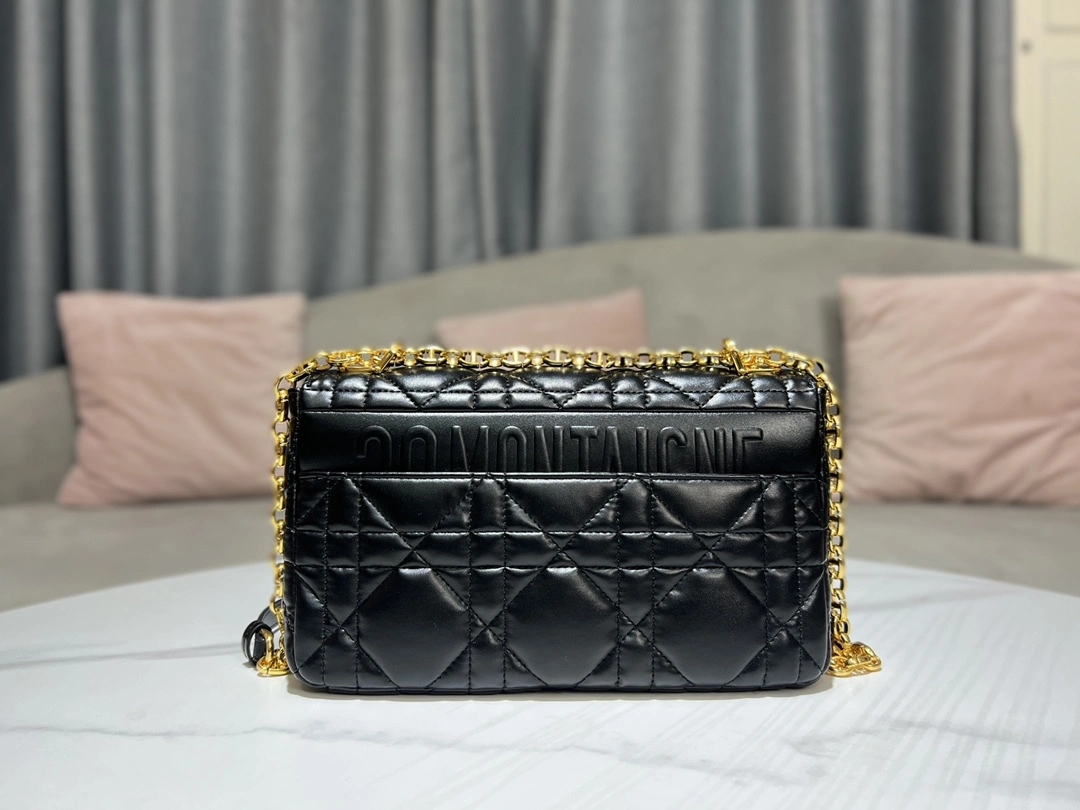 MOMO-- 4ior M9242UNGK_M900 high quality version Caro cowhide item:D-B000J3028