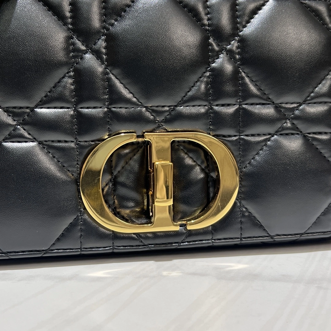 MOMO-- 4ior M9242UNGK_M900 high quality version Caro cowhide item:D-B000J3028