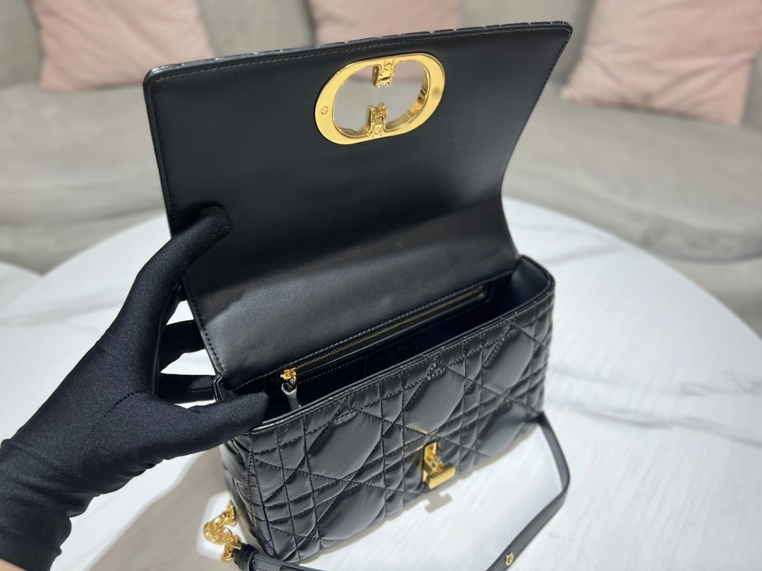 MOMO-- 4ior M9242UNGK_M900 high quality version Caro cowhide item:D-B000J3028