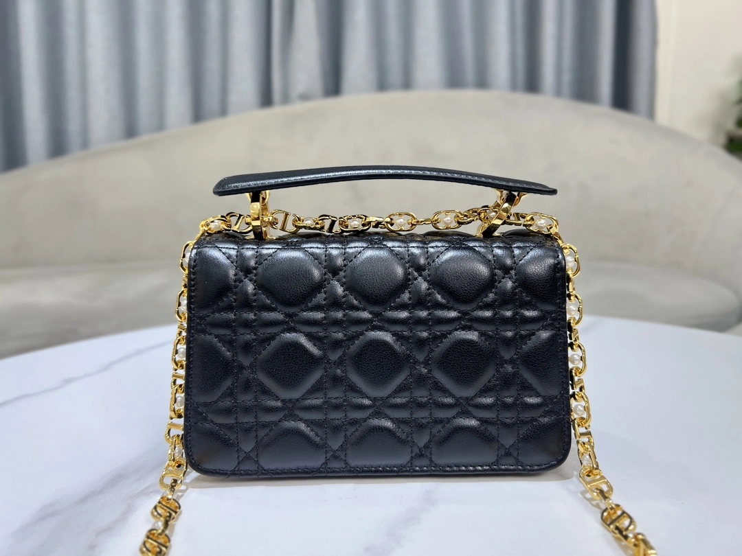 MOMO-- 4ior M9272UBHI_M900 high quality version Jolie cowhide item:D-B561J3014