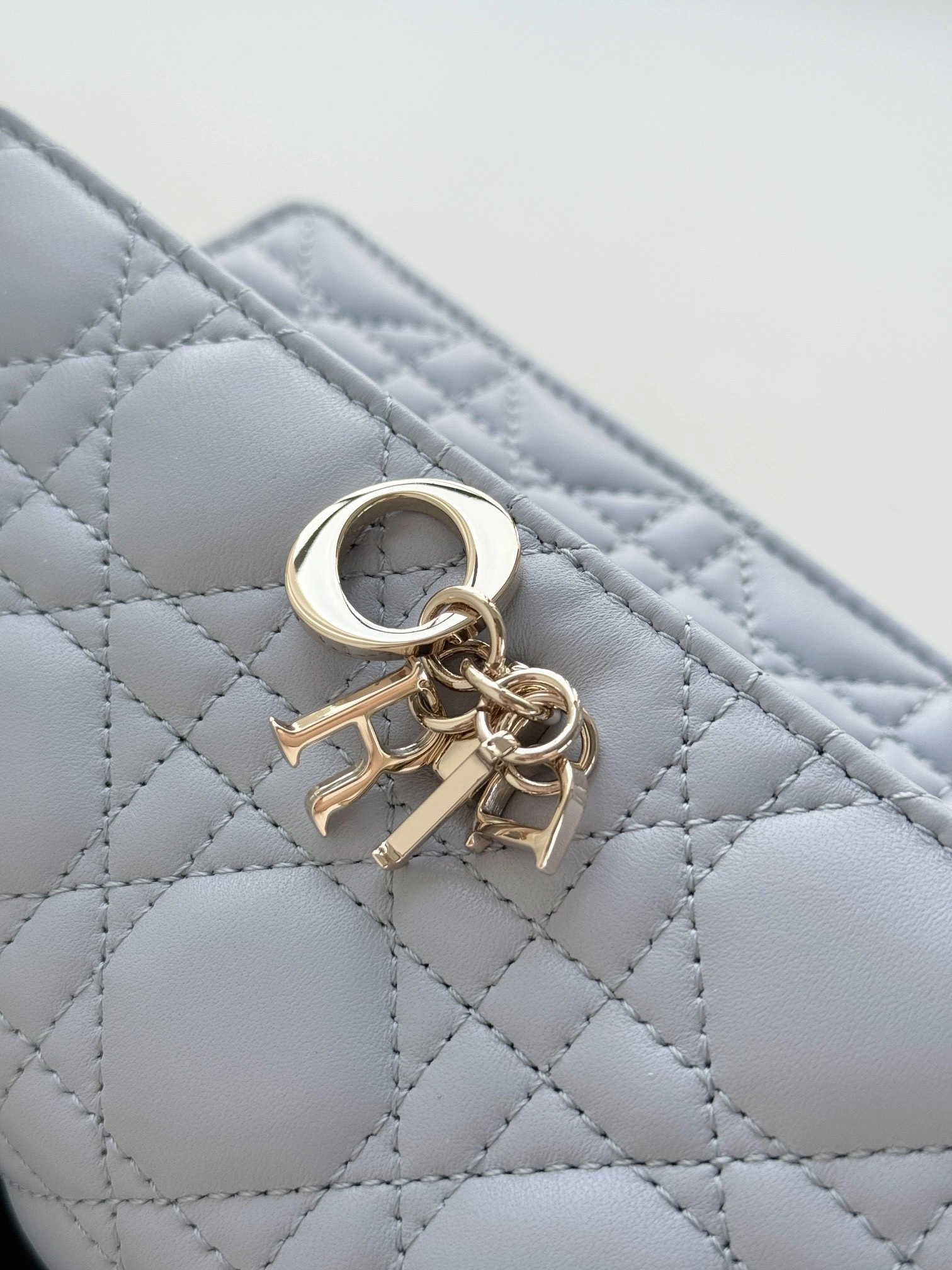 MOMO-- 4ior S0980ONMJ-M23B high quality version My sheepskin item:E-B805J2445
