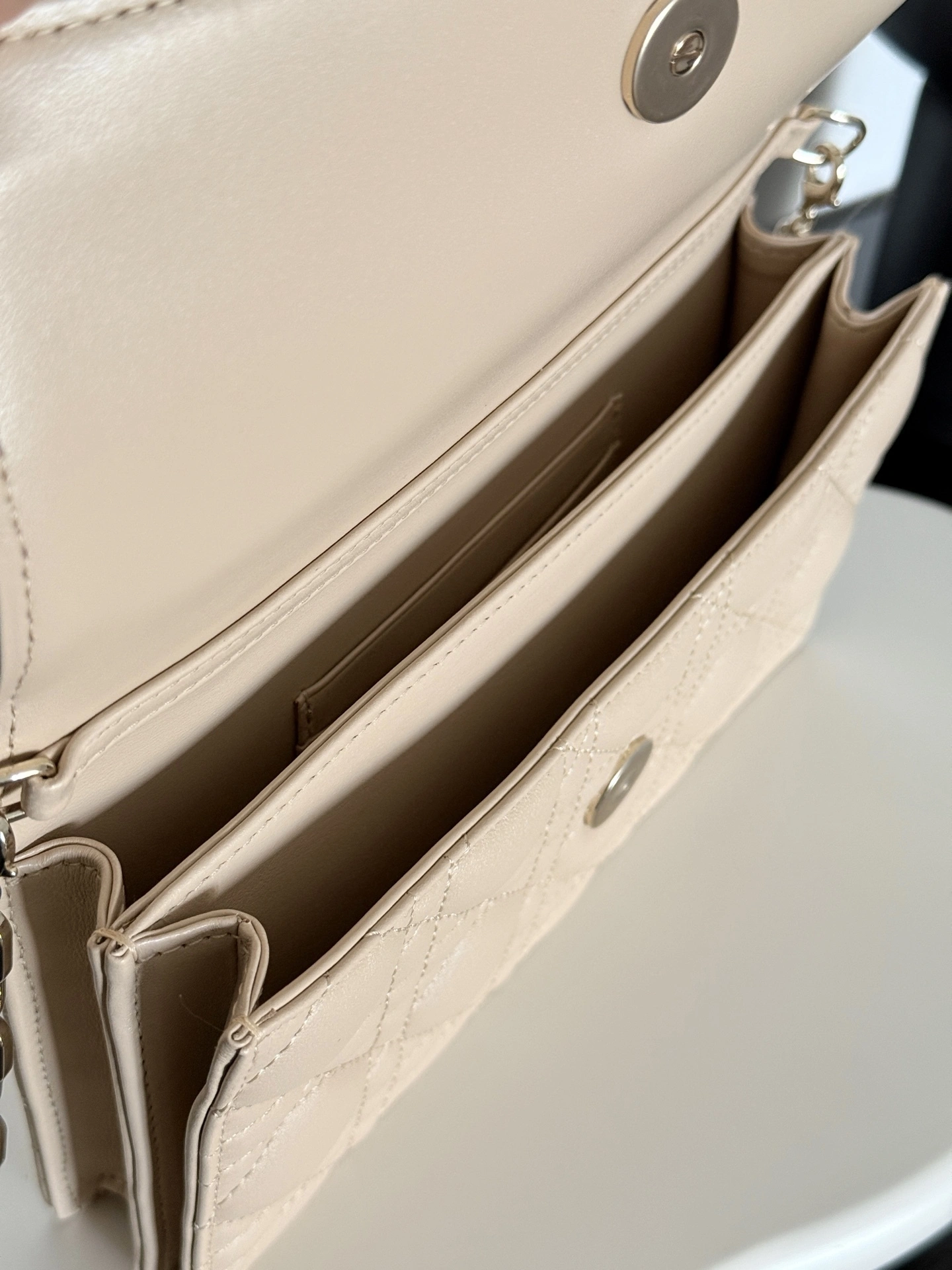 MOMO-- 4ior S0980ONMJ-M51U high quality version My sheepskin item:E-B805J2446
