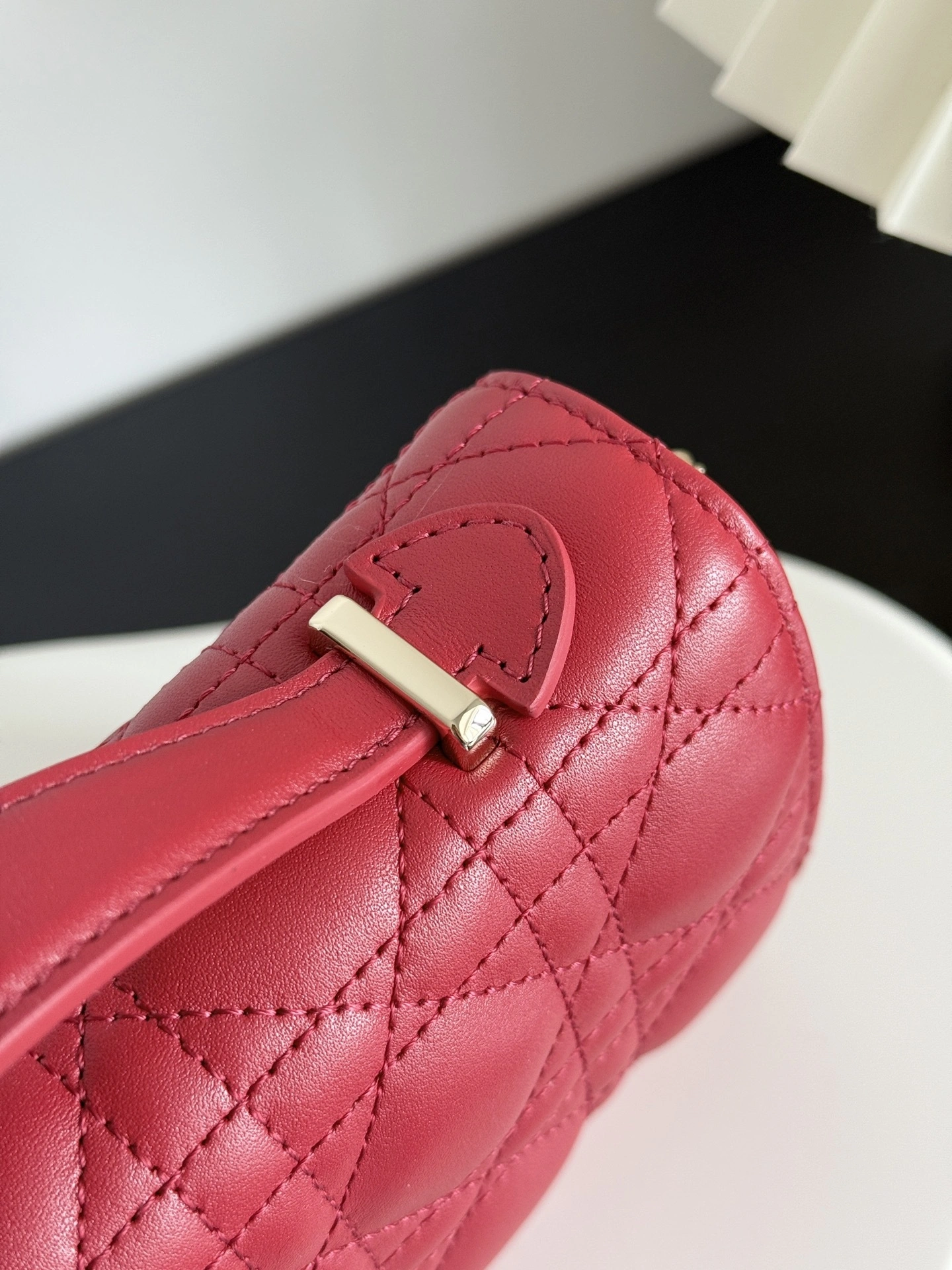 MOMO-- 4ior S0980ONMJ-M57R high quality version sheepskin item:E-B805J2443