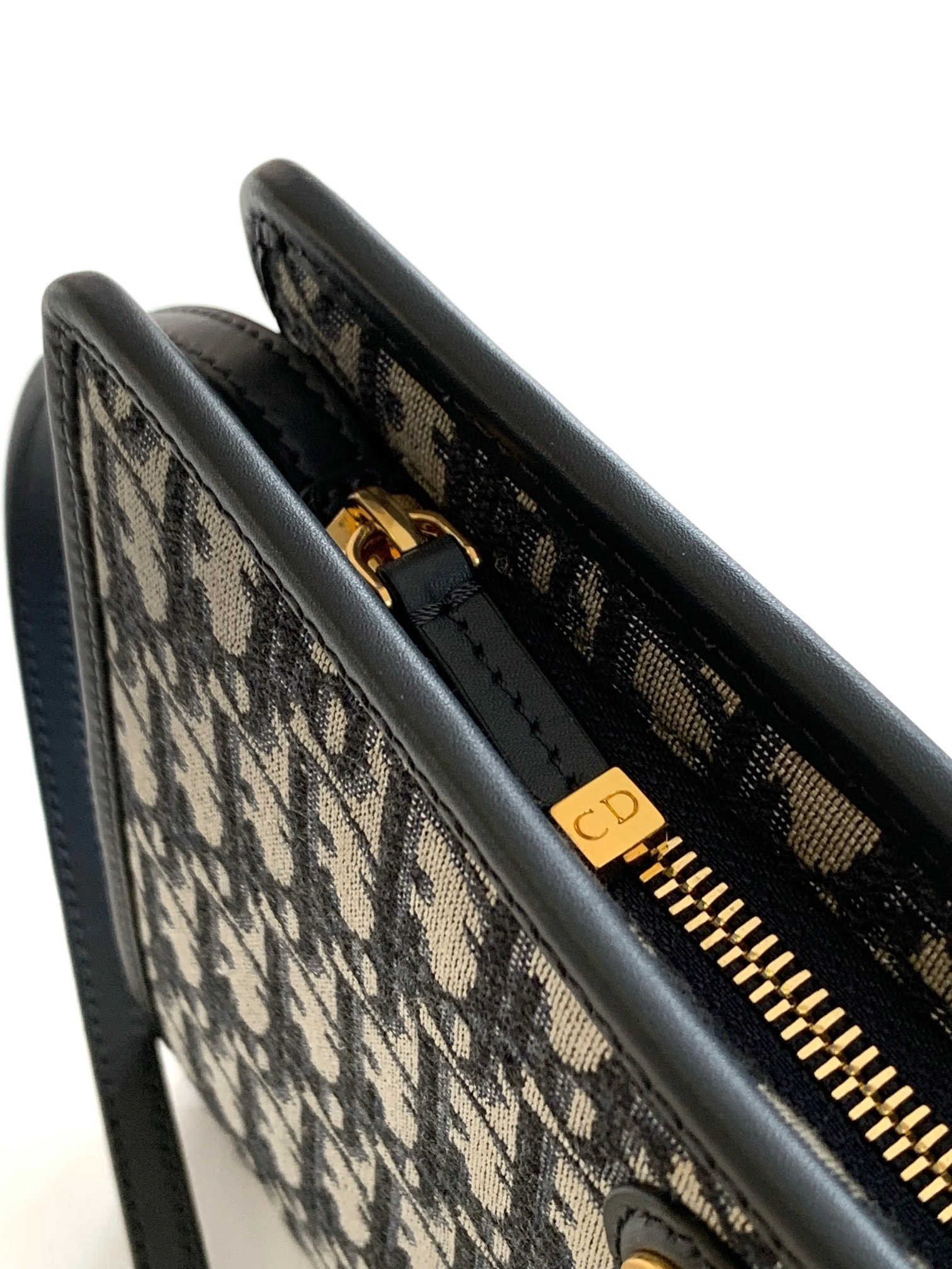 MOMO-- 4ior S2107UTZQ-M928 high quality version 30 Montaigne Dea item:E-B000I2010