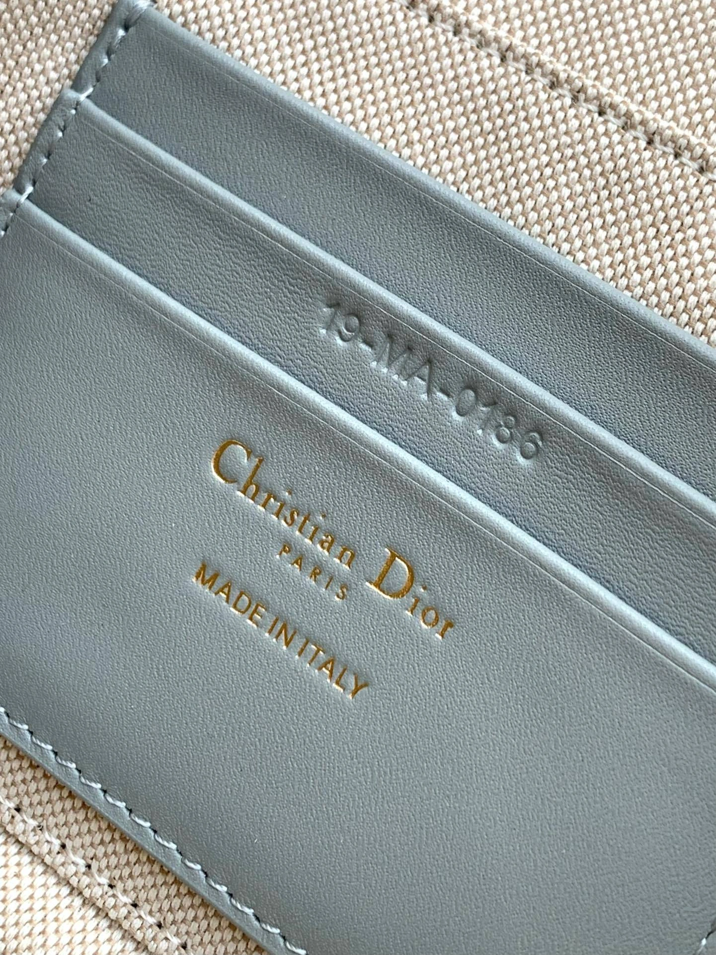 MOMO-- 4ior S2107UTZQ-M932 high quality version 30 Montaigne Dea item:E-B000I2009