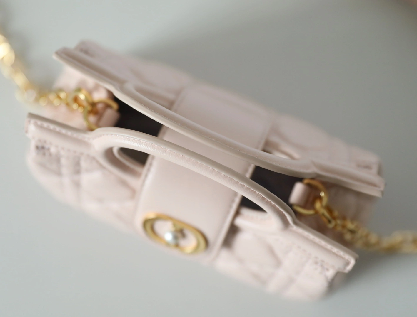 MOMO-- 4ior S3123UNJB-M413 high quality version 𝙅𝙤𝙡𝙞𝙚 𝙏𝙤𝙥 𝙃𝙖𝙣𝙙𝙡𝙚 sheepskin item:F-B813A2306
