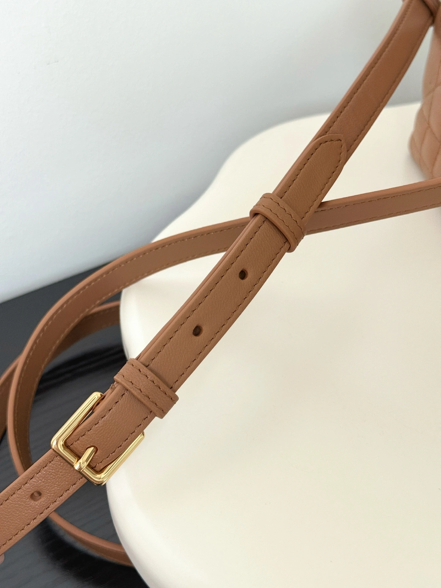 MOMO-- 4ior S5250UNOZ-M34U high quality version Caro sheepskin item:E-B805J2438