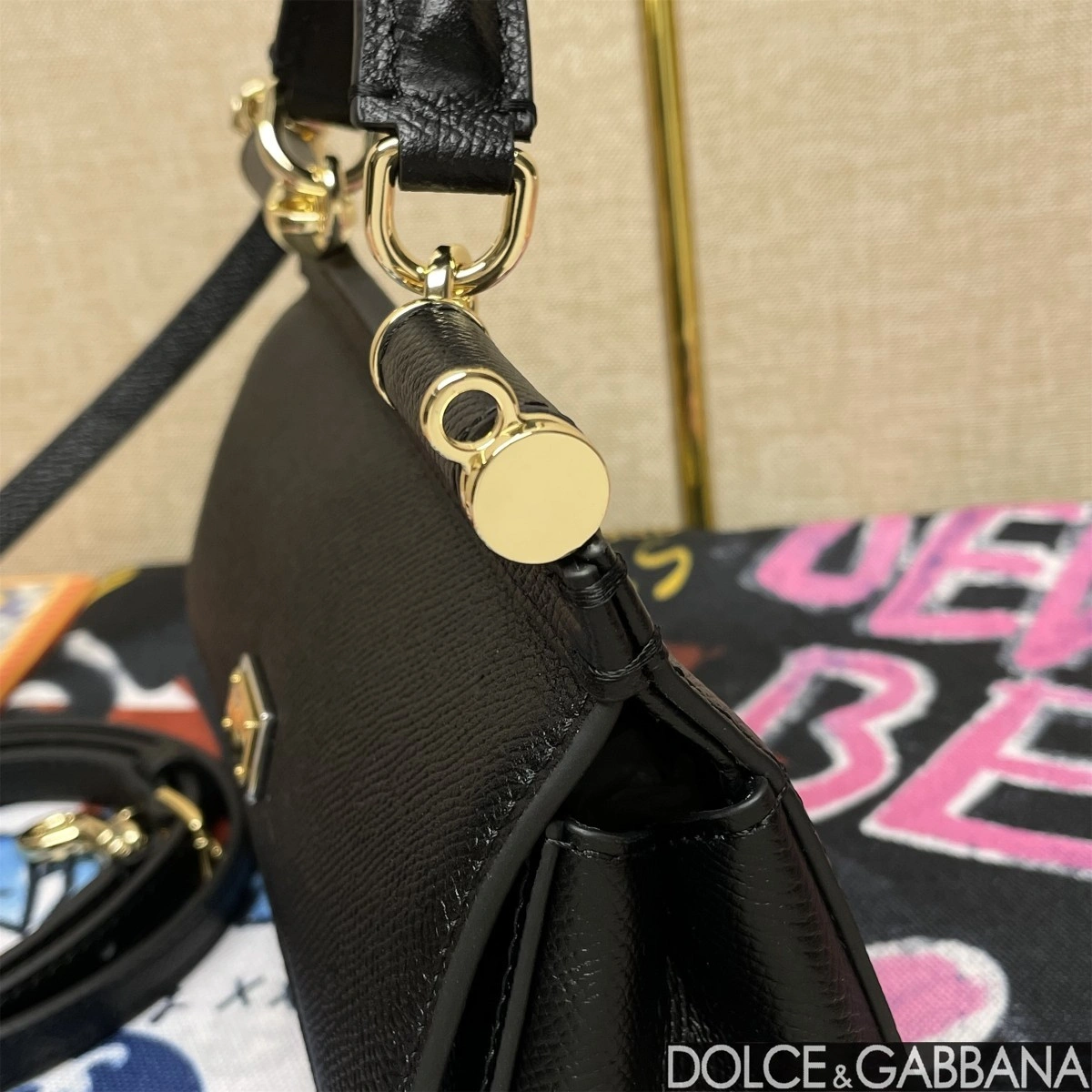 MOMO-- 4o835& Calfskin item:D-B063F2298F