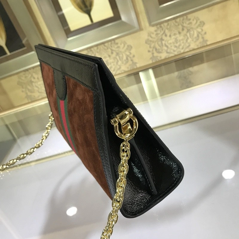 MOMO-- 503877 item : 040B52L0108
