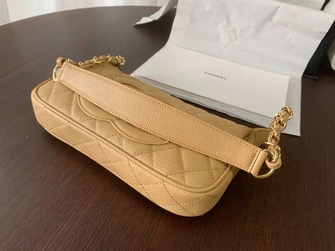MOMO-- 50920 Multiple colors Cowhide item : 321B75D1708-3