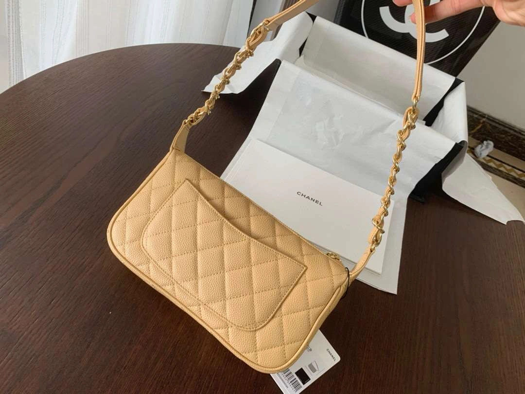 MOMO-- 50920 Multiple colors Cowhide item : 321B75D1708-3