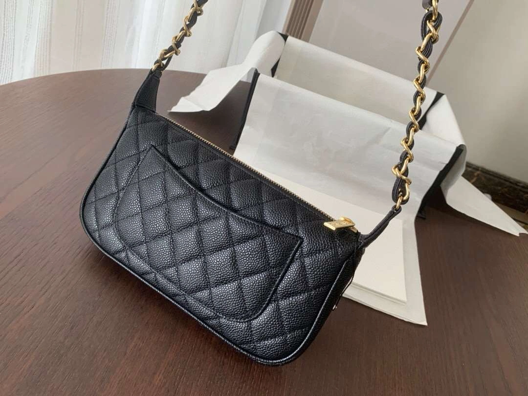 MOMO-- 50920 Multiple colors Cowhide item : 321B75D1708-3