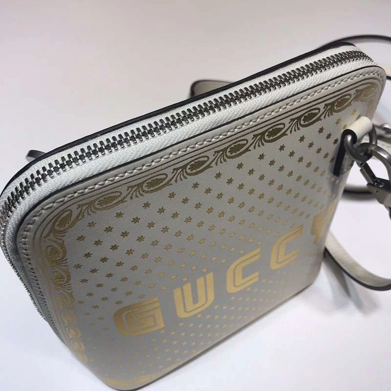 *MOMO---511189 item : A-B00G3018