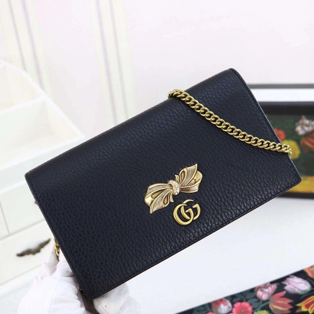 *MOMO---524293 cowhide item : A-B00G3156