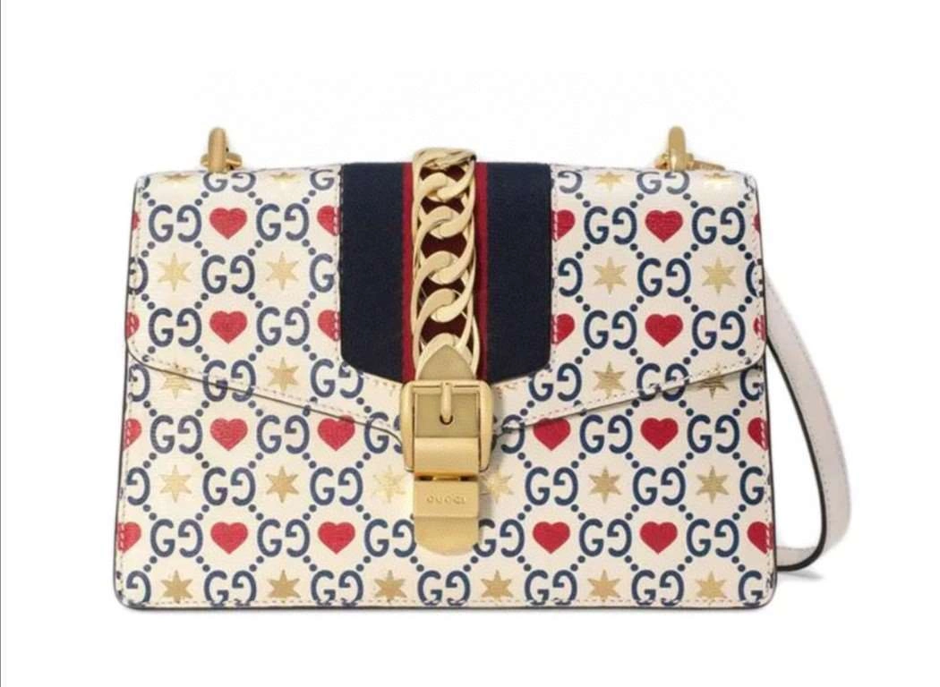 *MOMO---524405 item : A-B00H0351
