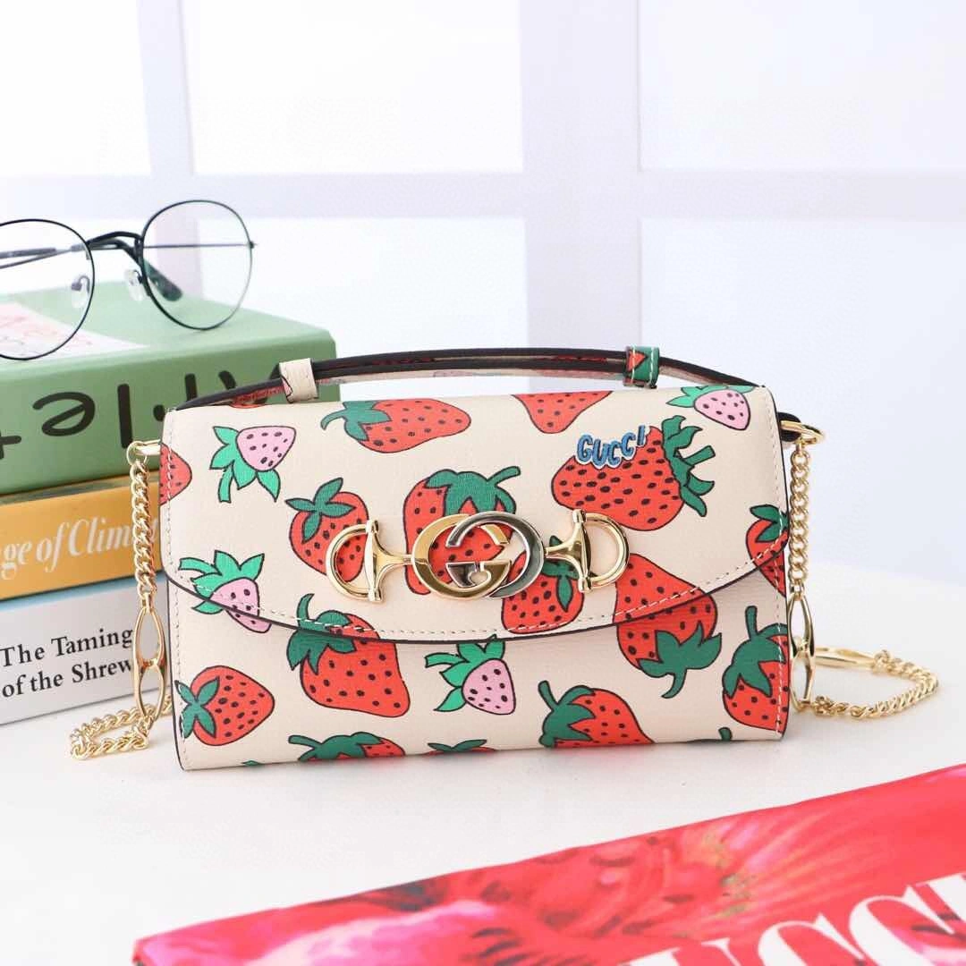 MOMO---564718 item : A-B00H1901A