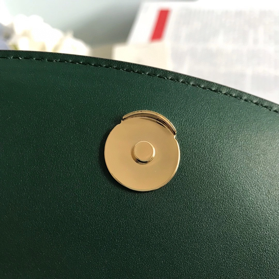MOMO---564718 item : A-B181H1750A