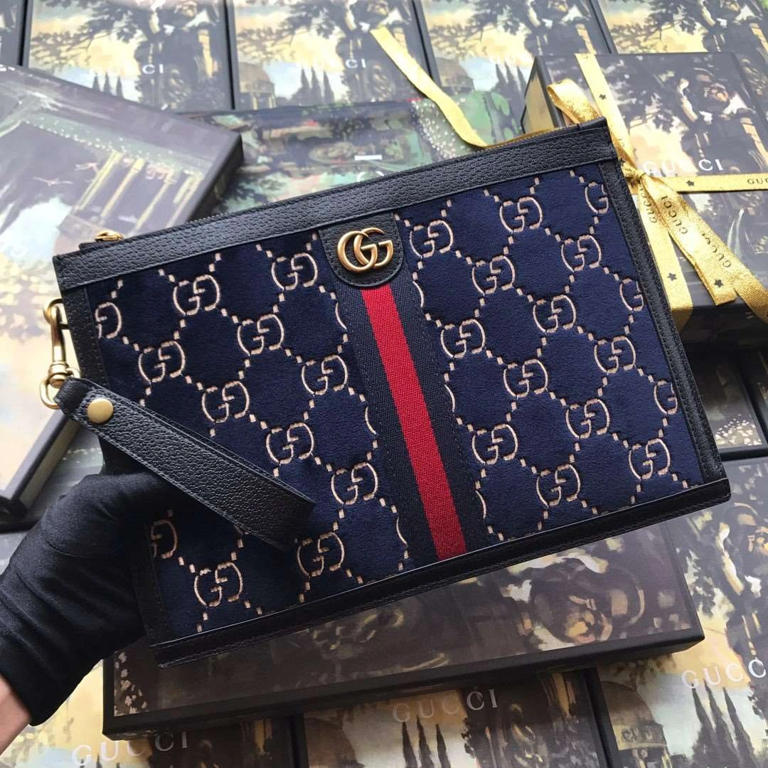 *MOMO---575371 cowhide item : A-B00G3120