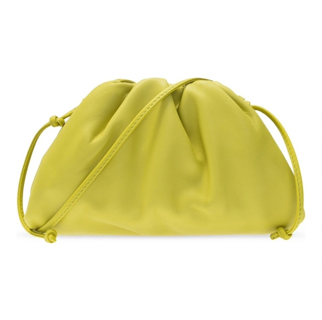 MOMO-- 585852-VCP40-3520 item：C-B063G2104R