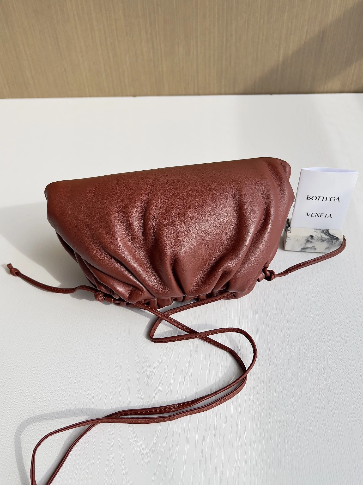 MOMO-- 585852-VCP40-8858 item：C-B063G2024R