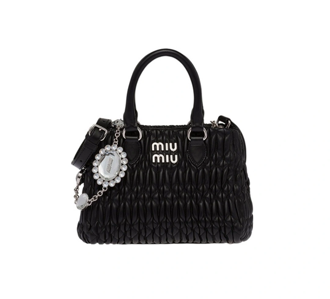 MOMO-- 5BA251-VOL-OFVJF-0-002 item:D-B063A0424S